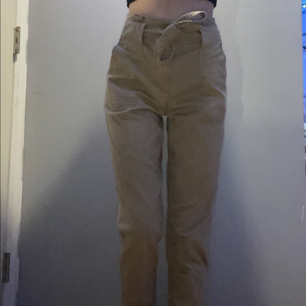 high rise khaki with matching belt